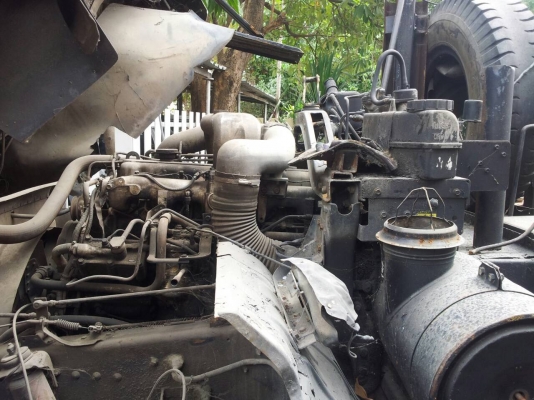 (มี10คัน)10ล้อหัวลาก2เพลา 290แรง และ275 แรง..จะขายเหมาหรือแยก ราคาอยู่ที่ 6.5แสนต่อคัน รถสภาพดีใช้ได้