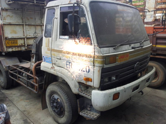 (มี10คัน)10ล้อหัวลาก2เพลา 290แรง และ275 แรง..จะขายเหมาหรือแยก ราคาอยู่ที่ 6.5แสนต่อคัน รถสภาพดีใช้ได้