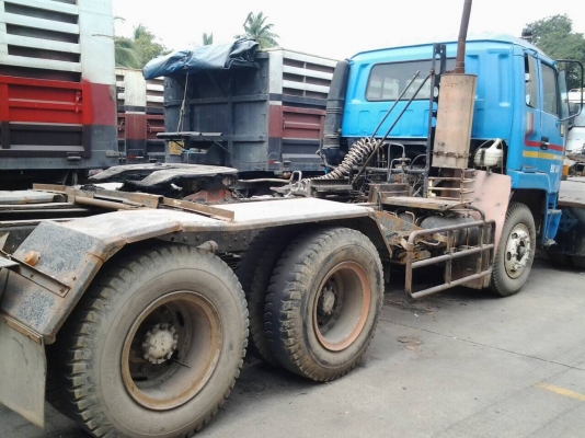 (มี10คัน)10ล้อหัวลาก2เพลา 290แรง และ275 แรง..จะขายเหมาหรือแยก ราคาอยู่ที่ 6.5แสนต่อคัน รถสภาพดีใช้ได้