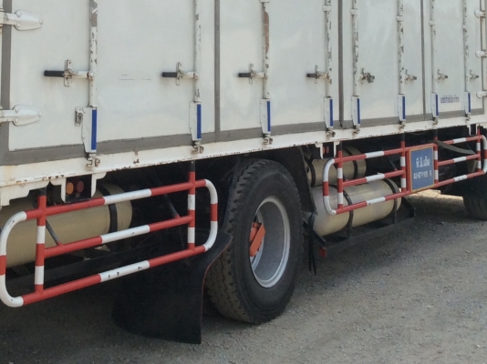 รถ6ล้อสวยๆ(มีหลายคันให้เลือก) ISUZU FTR 240 แรงม้า ตู้แห้ง10บาน ติดแก็สNGV