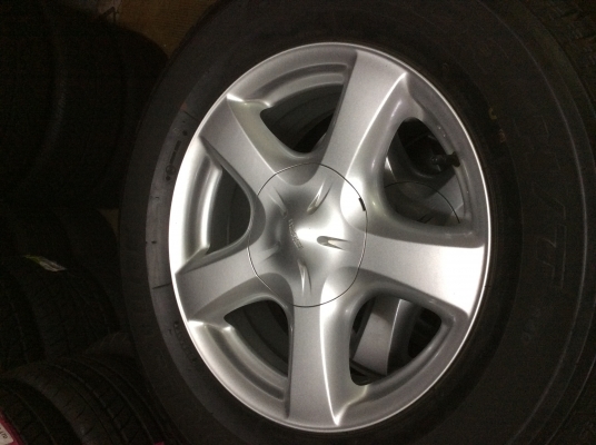 ขายล้อเดิมD max ขอบ17 ยางปี14 ดอกหนา ถูกๆๆ