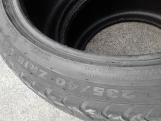 235/40R18 CHAMPIRO HPX มี 2 เส้น TEL.081-427-3941