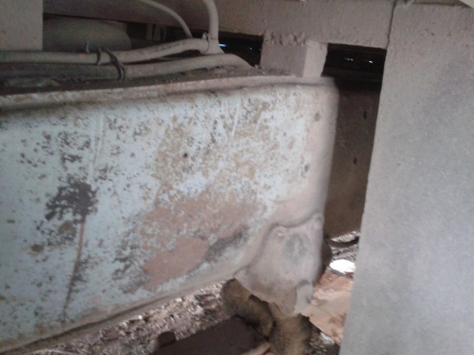 รถบัส แชสซีใหญ่ ISUZU 200 เอาไปต่อเป็นรถ บรรทุกได้ครับ