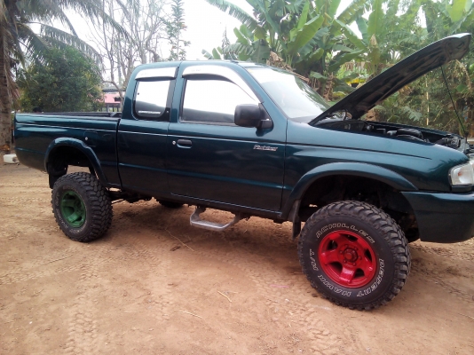 มาสด้าไฟเตอร์ 4WD 2.5 เทอร์โบว์ พร้อมใช้เอกสารพร้อมโอน พร้อมลุย