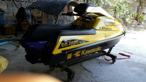 ขาย JETSKI KAWA  750   แต่เต็ม เครื่องแน่น เดิม ราคา 59000