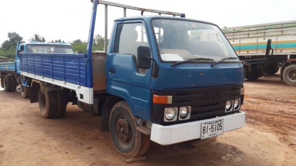 TOYOTA. BU87เครื่อง4HF1