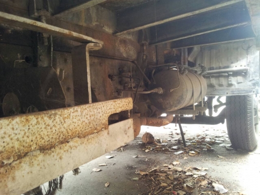 10ลัอ2เพลาไม่ดั้มซูโม่..220แรงFM227LD-16570. ปี2535 มีระบบลาก...สภาพดีพร้อมใช้