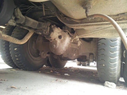 10ลัอ2เพลาไม่ดั้มซูโม่..220แรงFM227LD-16570. ปี2535 มีระบบลาก...สภาพดีพร้อมใช้