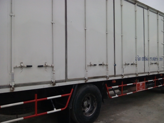 ขายรถบรรทุก 6 ล้อ