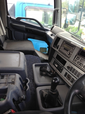 SALE HINO GN2PPW   E/G P11C  10TON