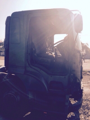 SALE HINO GN2PPW   E/G P11C  10TON