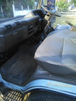 ISUZU 4 ล้อกลาง ปี42 ISUZU 4 ล้อกลาง ปี42