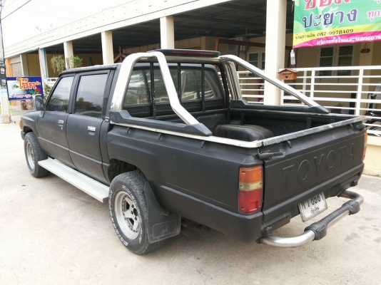 hero 4 ประตู