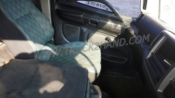 รถบรรทุก 6 ล้อดัมพ์  HINO  ซีรีย์ 500 EURO3   175 แรงม้า ปีจดทะเบียน 2555