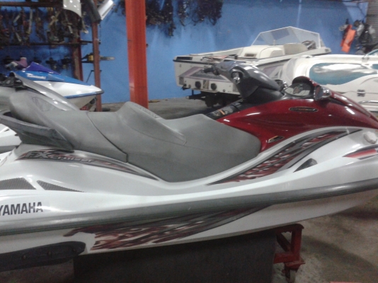 ขาย เจ็ทสกี  yamaha waveruner FX Cruiser  4 จังหวะ 1400 cc
