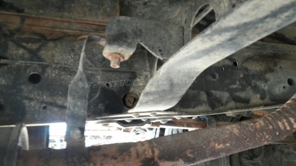 รถบรรทุก 6 ล้อ TOYOTA กระบะข้างเสริม กระบะรั้วเหล็ก รุ่น DYNA