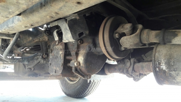 รถบรรทุก 6 ล้อ TOYOTA กระบะข้างเสริม กระบะรั้วเหล็ก รุ่น DYNA