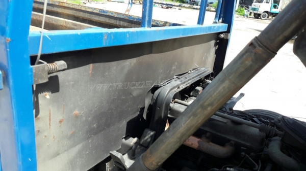 รถบรรทุก 6 ล้อ TOYOTA กระบะข้างเสริม กระบะรั้วเหล็ก รุ่น DYNA