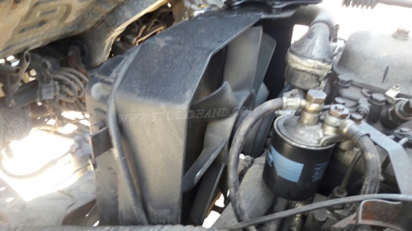 รถบรรทุก 6 ล้อ TOYOTA กระบะข้างเสริม กระบะรั้วเหล็ก รุ่น DYNA