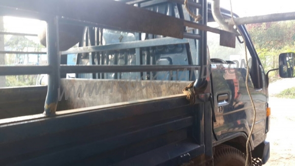 รถบรรทุก 6 ล้อ TOYOTA กระบะข้างเสริม กระบะรั้วเหล็ก รุ่น DYNA