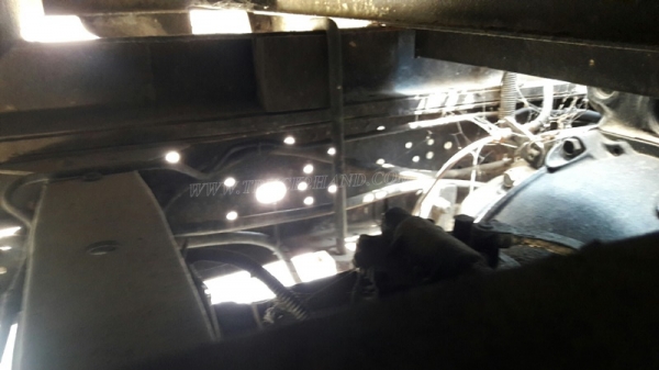 รถบรรทุก 6 ล้อ TOYOTA กระบะข้างเสริม กระบะรั้วเหล็ก รุ่น DYNA