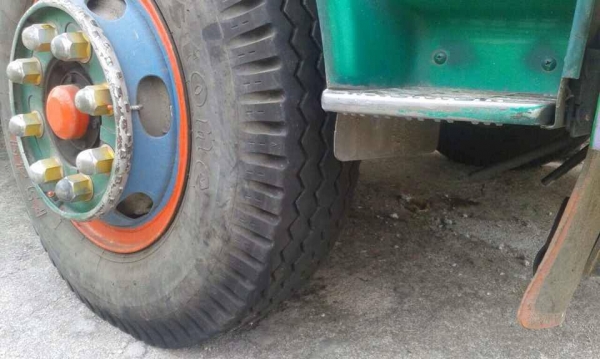 ขาย10ล้อ1เพลา HINO 3H เครื่อง195แรง HO7D เครื่องดี แคชซีสวย สภาพพร้อมใช้งาน เอกสารพร้อมโอน ราคา670,000 จัดไฟแนนซ์ได้ เงื่อนไขง่ายๆวันเดียวรับรถ สนใจโทร 090-8588220คุณนะ 093-3258446คุณบิวตี้ ID:narong498 หรือ www.truck.in.th/498 หรือfb:ณรงค์ ซื้อขายรถมือสอ ขาย10ล้อ1เพลา HINO 3H เครื่อง195แรง HO7D เครื่องดี แคชซีสวย สภาพพร้อมใช้งาน เอกสารพร้อมโอน ราคา670,000 จัดไฟแนนซ์ได้ เงื่อนไขง่ายๆวันเดียวรับรถ สนใจโทร 090-8588220คุณนะ 093-3258446คุณบิวตี้ ID:narong498 หรือ www.truck.in.th/498 หรือfb:ณรงค์ ซื้อขายรถมือสอ