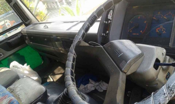 ขาย10ล้อ1เพลา HINO 3H เครื่อง195แรง HO7D เครื่องดี แคชซีสวย สภาพพร้อมใช้งาน เอกสารพร้อมโอน ราคา670,000 จัดไฟแนนซ์ได้ เงื่อนไขง่ายๆวันเดียวรับรถ สนใจโทร 090-8588220คุณนะ 093-3258446คุณบิวตี้ ID:narong498 หรือ www.truck.in.th/498 หรือfb:ณรงค์ ซื้อขายรถมือสอ ขาย10ล้อ1เพลา HINO 3H เครื่อง195แรง HO7D เครื่องดี แคชซีสวย สภาพพร้อมใช้งาน เอกสารพร้อมโอน ราคา670,000 จัดไฟแนนซ์ได้ เงื่อนไขง่ายๆวันเดียวรับรถ สนใจโทร 090-8588220คุณนะ 093-3258446คุณบิวตี้ ID:narong498 หรือ www.truck.in.th/498 หรือfb:ณรงค์ ซื้อขายรถมือสอ