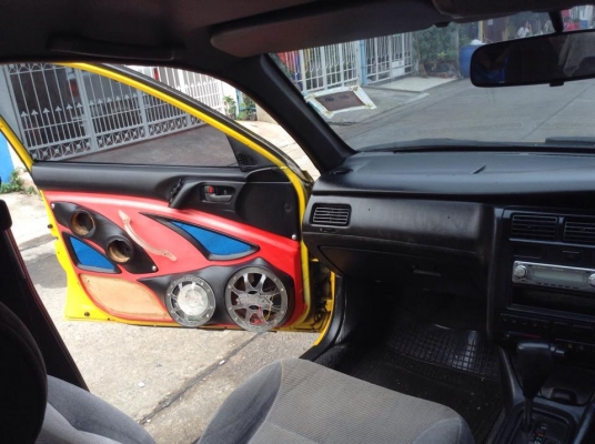 ขายครับ TOYOTA CORONA (ไม่ไช่แท็กซี่ 1000000000000000\%) . ท้ายแยก. 2.0 ตัวท็อป กันชนหน้าหลังเป็น แอคซิเออ แล้ว ไฟฟ้าทั้งคัน เบาะปรับระดับได้ พวงมาาลัยปลับได้ เครื่อง ดีมาก เกียร ออโต้ แกส LPG ประหยัดสุดๆ สีสวยแสบตา ภายในเบาสวยสะอาด แต่งเครื่องเสียงมา ช่วง