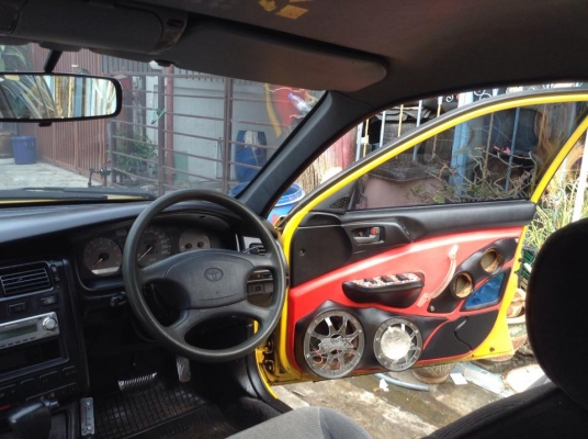 ขายครับ TOYOTA CORONA (ไม่ไช่แท็กซี่ 1000000000000000\%) . ท้ายแยก. 2.0 ตัวท็อป กันชนหน้าหลังเป็น แอคซิเออ แล้ว ไฟฟ้าทั้งคัน เบาะปรับระดับได้ พวงมาาลัยปลับได้ เครื่อง ดีมาก เกียร ออโต้ แกส LPG ประหยัดสุดๆ สีสวยแสบตา ภายในเบาสวยสะอาด แต่งเครื่องเสียงมา ช่วง