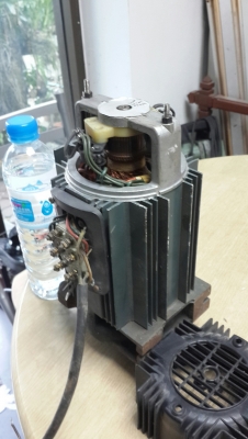 ขายปั้มน้ำเก่าเก็บของอิตาลี LOWARA รอบจัด 5,500 รอบ/นาที  Body อลูมิเนียม