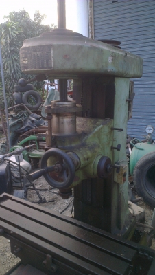 Sell> ขายมิลลิ่งตั้งโต๊ะ ฐานเหล็กหล่อ คอแน่น มอเตอร์ไฟบ้าน 220 V.