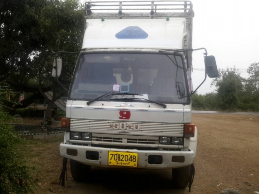 ขาย Isuzu FTR11NY 6ล้อ รถห้าง 160แรง ปี91.