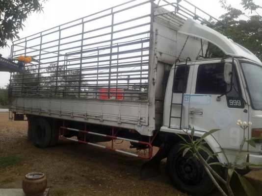 ขาย Isuzu FTR11NY 6ล้อ รถห้าง 160แรง ปี91.