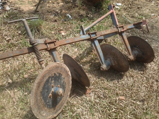 ขายตามสภาพพาน3ใบ15นิ้วใช้กับรถไถเล็ก ขายตามสภาพพาน3ใบ15นิ้วใช้กับรถไถเล็ก