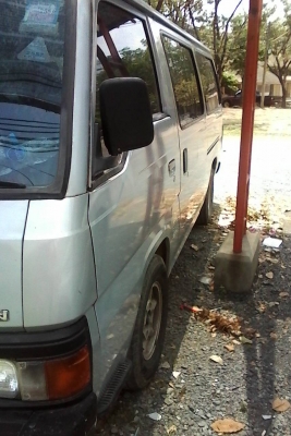 ขายรถตู้นิสสันเออแวนเครื่อง2700 ขายรถตู้นิสสันเออแวนเครื่อง2700