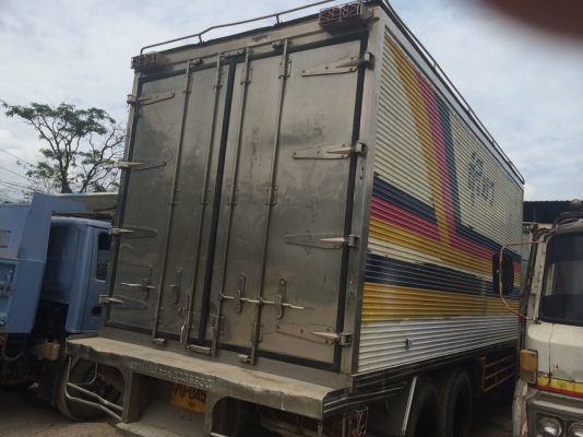 10ล้อตู้เปียก195แรงISUZU FVM32M R-นางฟ้าหัวเก๋งเก็บงานใหม่  หัวบาง สภาพดีพร้อมใช้ คัสซีสวย เครื่องเดิมแน่น..