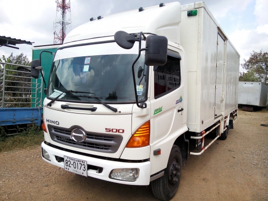 6 ล้อกลาง  *Euro.3*  HINO *ซีรีย์500*  FC9J  175 แรงม้า *คอมมอนเรว*  *ยาว 6.50 ม.*  รถสวยเดิม+สวยจริง * รถห้างแท้ * มีเล่มพร้อม*