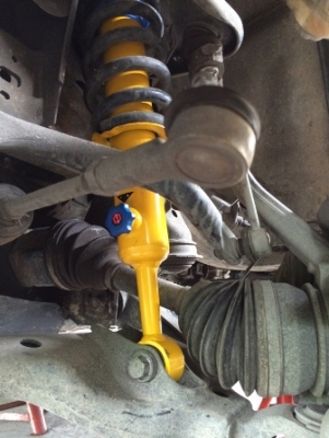 รับแก้ปัญหาช่วงล่าง เพิ่มความนิ่มนวล ยก 2 นิ้ว รับแก้ปัญหาช่วงล่าง เพิ่มความนิ่มนวล ยก 2 นิ้ว