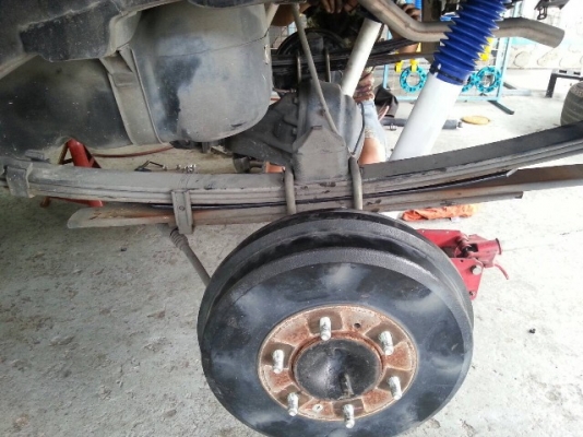 รับแก้ปัญหาช่วงล่าง เพิ่มความนิ่มนวล ยก 2 นิ้ว รับแก้ปัญหาช่วงล่าง เพิ่มความนิ่มนวล ยก 2 นิ้ว