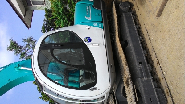 ขายด่วน รถขุด KOBELCO SK120-5 แทรค 50  เก่า ญี่ปุน   ยังไม่เคยใช้งานในไทย  สภาพสวยมากๆๆๆ    โทร 089-3818694 ดวงนภา  เตียวตระกูล