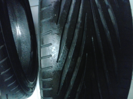 ขายยางขอบ 16 คับ 205/45 1ชุดขายแล้วคับ ขายยางขอบ 16 คับ 205/45 1ชุดขายแล้วคับ