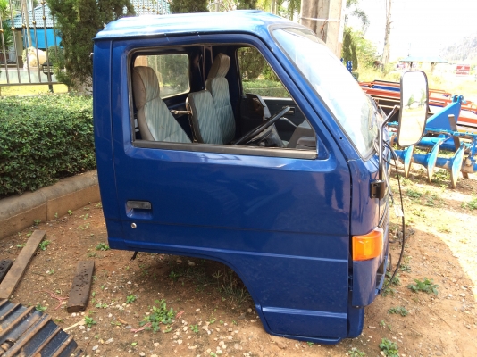 ขายหัวเก๋ง อีซูซุ NPR 115 หัวยกลง สภาพดี ทำสีแล้ว อุปกรณ์ครบ ขายหัวเก๋ง อีซูซุ NPR 115 หัวยกลง สภาพดี ทำสีแล้ว อุปกรณ์ครบ