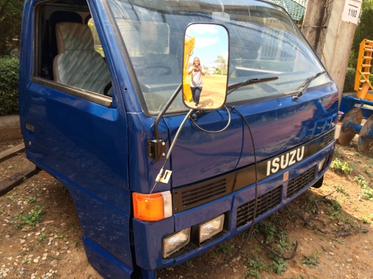 ขายหัวเก๋ง อีซูซุ NPR 115 หัวยกลง สภาพดี ทำสีแล้ว อุปกรณ์ครบ ขายหัวเก๋ง อีซูซุ NPR 115 หัวยกลง สภาพดี ทำสีแล้ว อุปกรณ์ครบ