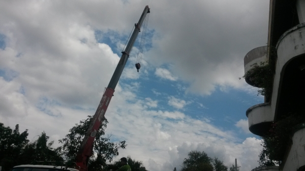 ขายเครนUNIC 5ตัน4ปลอก พร้อมใช้งานยังไม่ได้แกะออกจากรถครับมาทดสอบดูก่อนครับ ขาย 350000 บาท