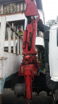 ขายเครนUNIC 5ตัน4ปลอก พร้อมใช้งานยังไม่ได้แกะออกจากรถครับมาทดสอบดูก่อนครับ ขาย 350000 บาท