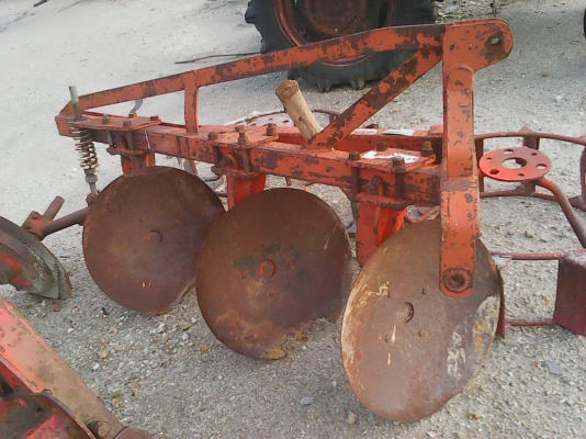 ขายผาน3 ตราช้างใส่ L34 36  PD203B  สนใจสอบถามได้ 100 กม.ส่งฟรี