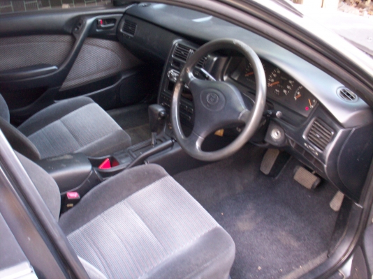 รถโตโยต้า โคโรน่า ปี99 สีเทา เกียร์ออโต้ ST190 กระจกพับไฟฟ้า ประกอบนอก เดิมเป็นรถสถานฑูต  สภาพสวย เครื่อง4S-FE  1800 CC. ไม่เคยชนหนัก ติดแก๊สLPG มัลติวาล์ว ระบบไฟฟ้าทั้งคัน ไม่จมน้ำ ไม่ใช่แท๊กซี่เก่า  รถอยู่แถวดอนเมืองครับ   0890671028