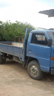 ขายอีซูซุ NPR 115 แรงม้า เสื้อเพลาหลังใหญ่