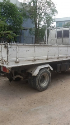 ขายอีซูซุหกล้อ NKR เครื่อง 125 ล้อหลังเล็ก ขายอีซูซุหกล้อ NKR เครื่อง 125 ล้อหลังเล็ก