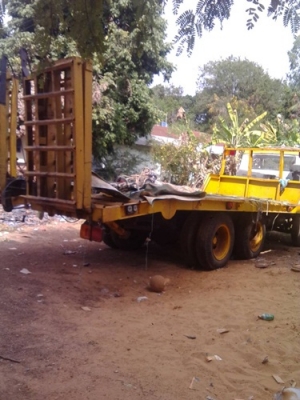 เทนเลอร์ บรรทุก รถเกี่ยวข้าว